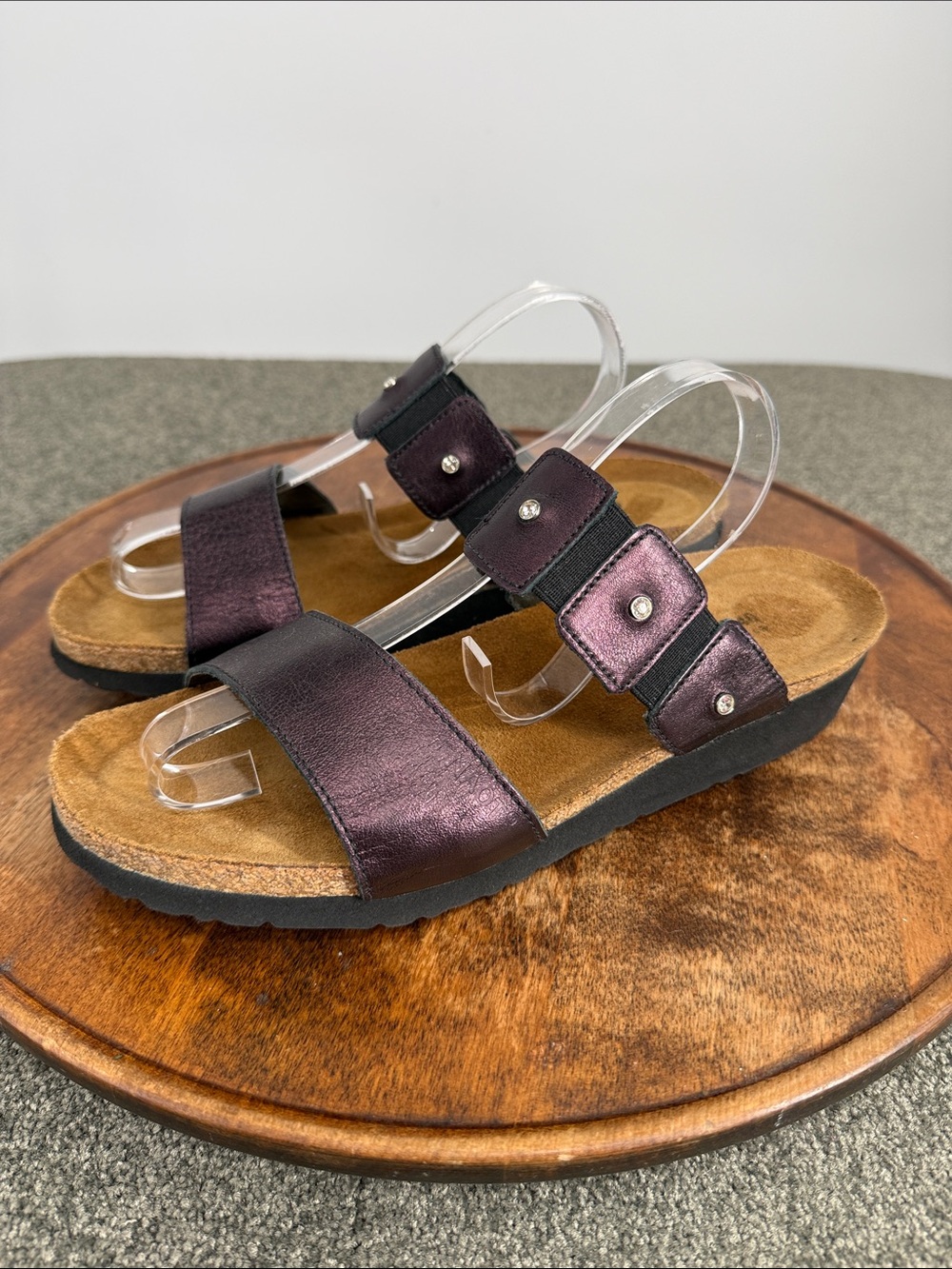 Naot Sandals Wm 40 US 9 Plum Metallic Leather Comfort Two Strap Summer Bling